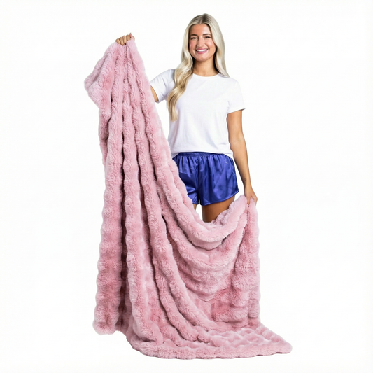 Pink Faux Fur Throw Blanket - Luxury Soft Plush 60x50 Blanket for Couch & Bed