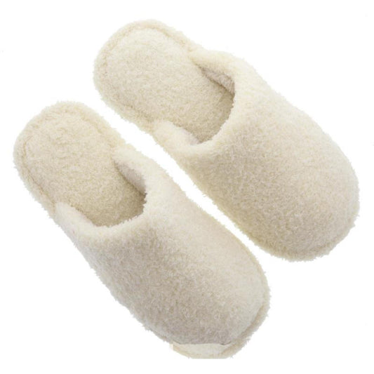 Ivory Closed Toe Slipper
