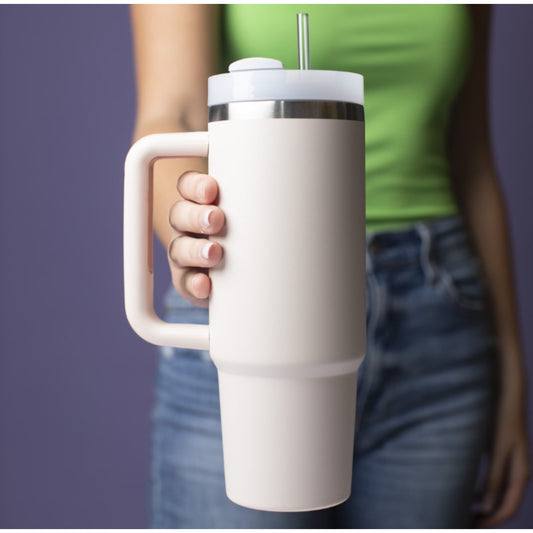 Cream 30 Oz. Tumbler With Straw and Handle