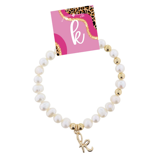 Kids Natural Pearl Beaded with Gold Accents and Shiny Gold Cursive "k" Initial Bracelet