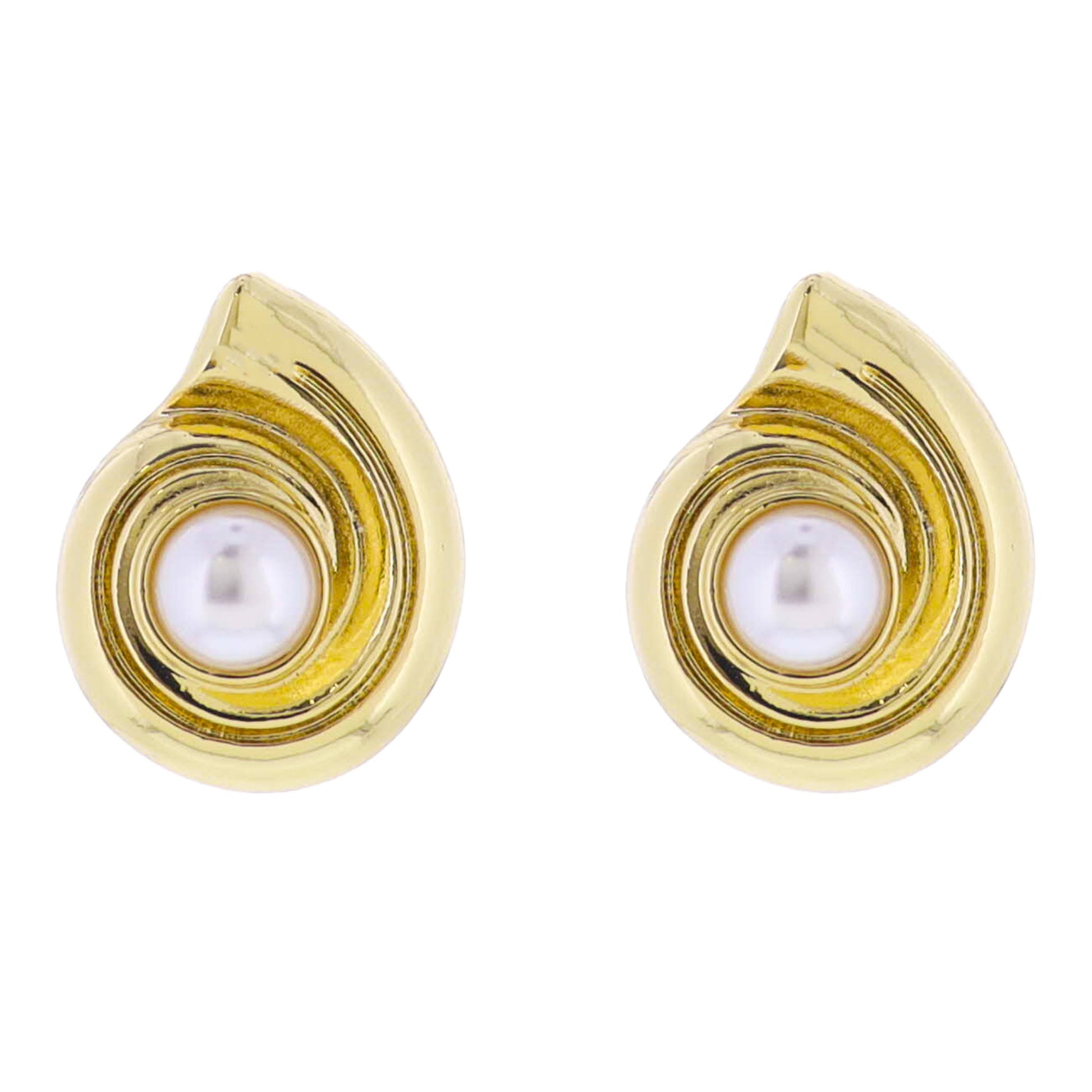 18k Gold Plated Shell with Pearl Center Earring