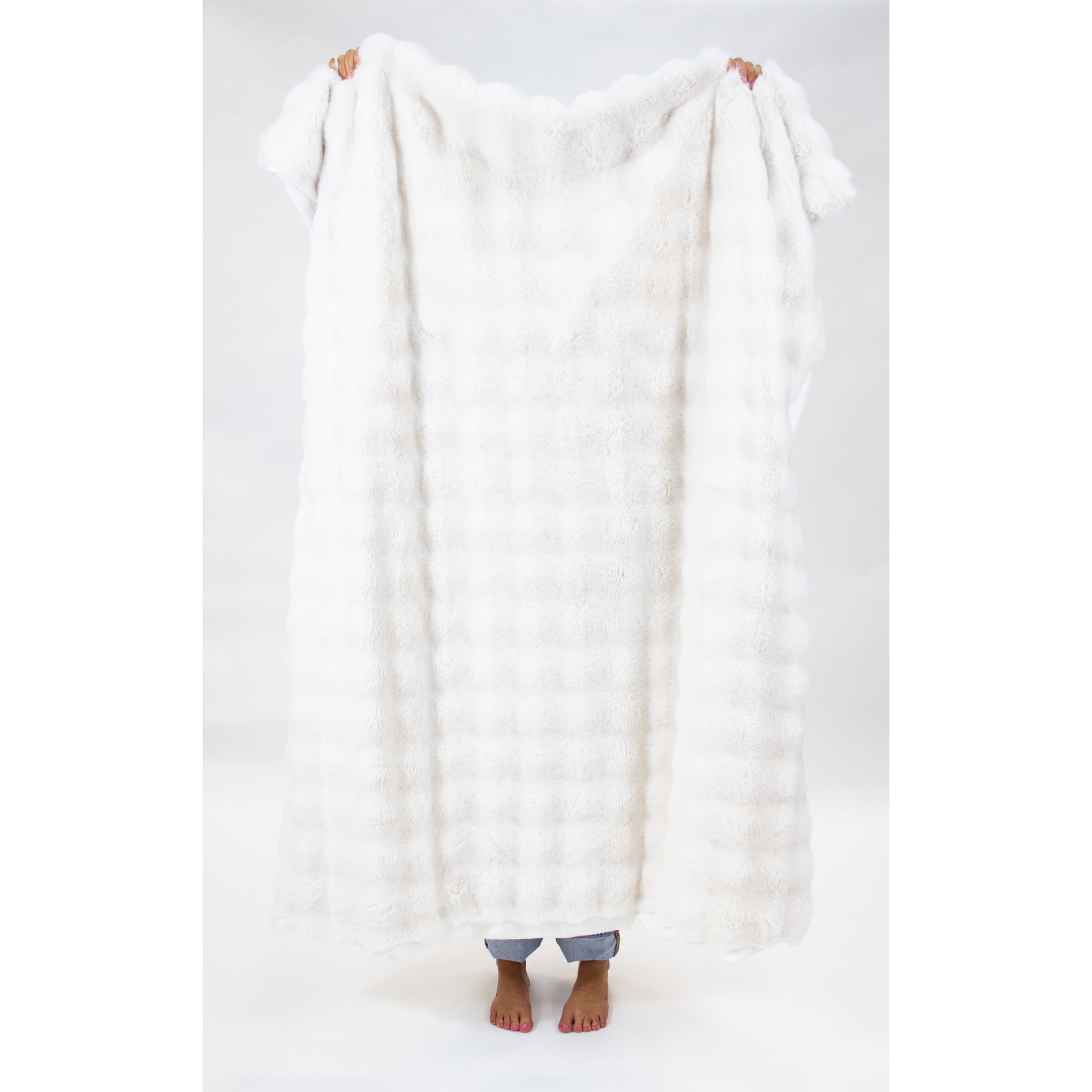 Cream Faux Fur Throw Blanket